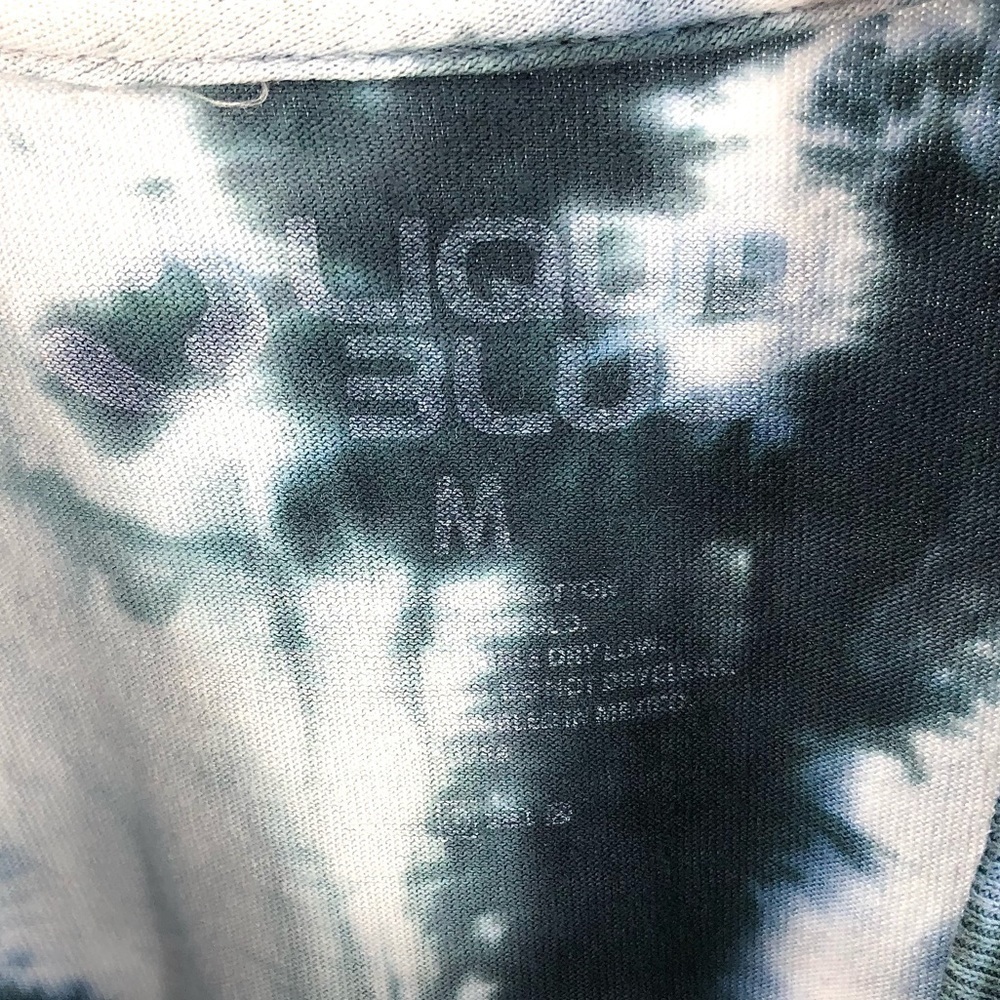 Liquid Blue Kiss Shirt Adult Medium Destroyer 76 Retro Tie Dye Band Rock Graphic - Picture 5 of 8